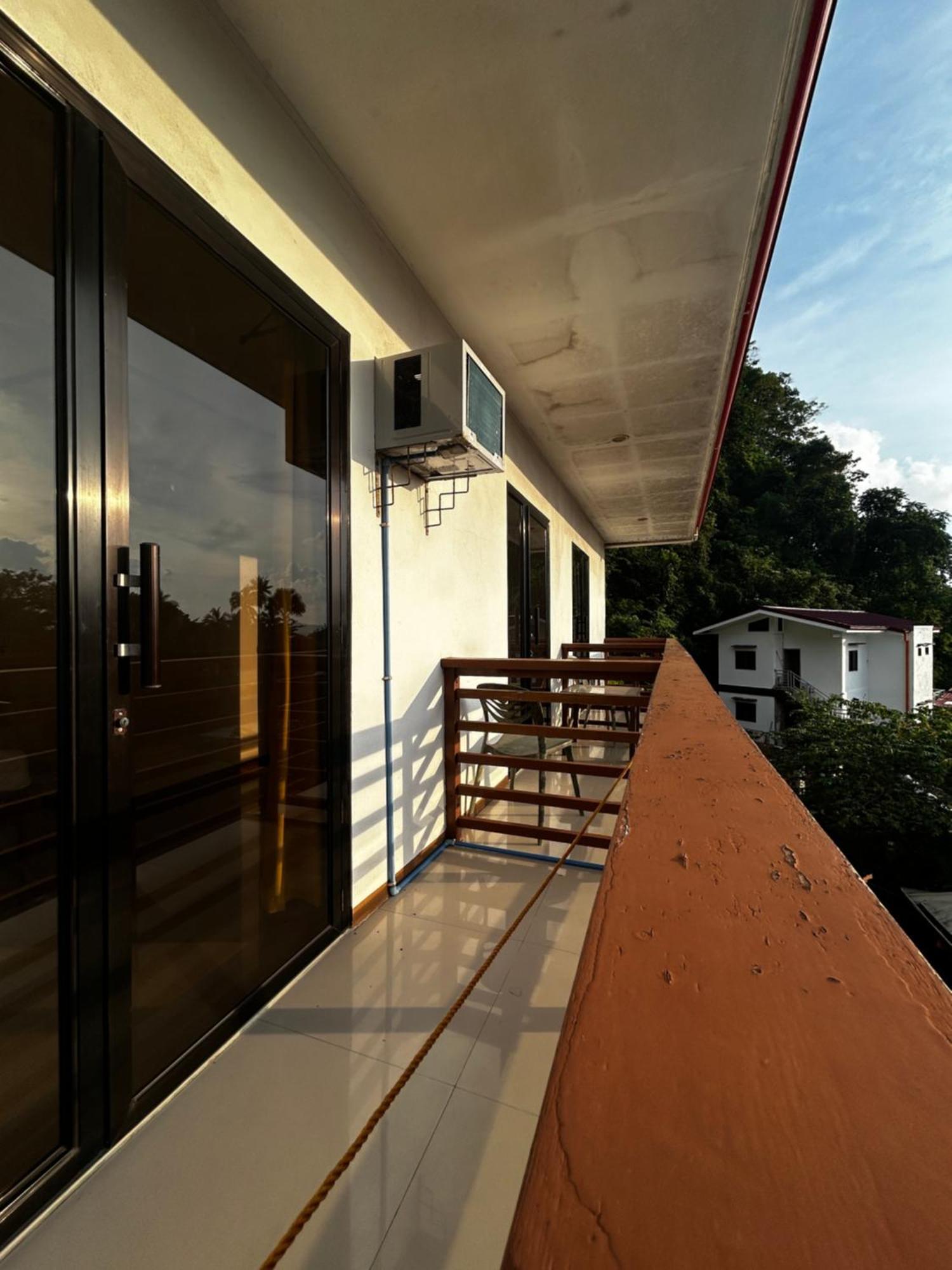 Brenmariel Tourist Inn El Nido Exterior photo